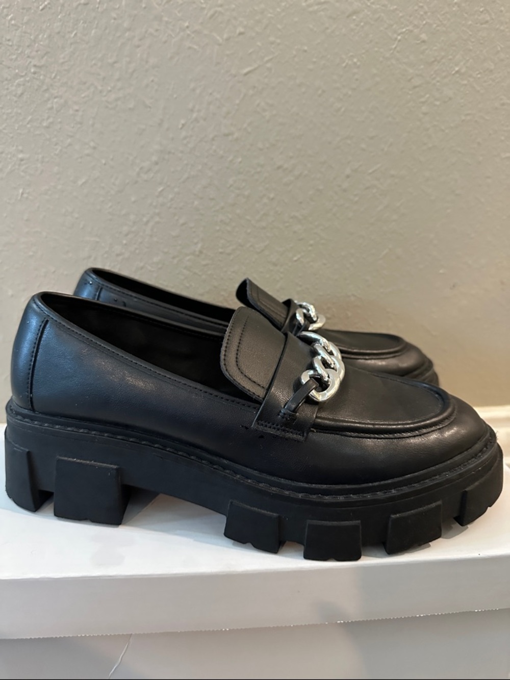 Black Chunky Chain-Trim Platform Loafers